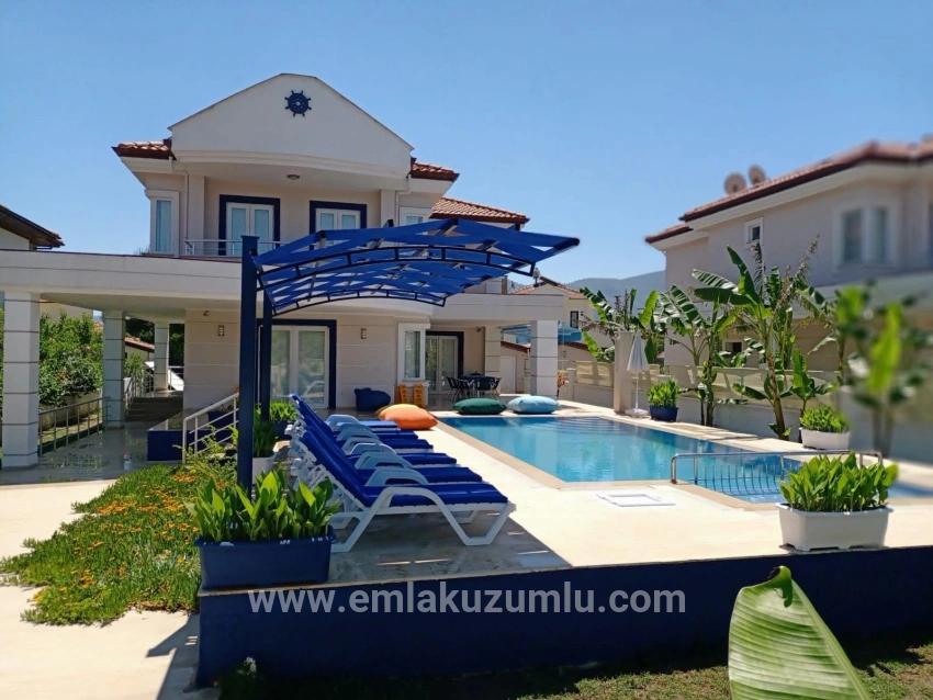 4+1 Villa Zum Verkauf In Dalyan Gülpınar, 573m2