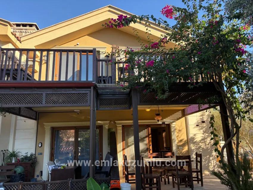 4+2-Zimmer Villa Zu verkaufen in Dalyan Bz. Ortaca - 200 m²