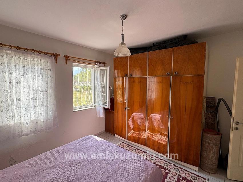 Zweistöckiges Haus Auf Einem 514 M² Großen Grundstück In Okçular Zu Verkaufen.