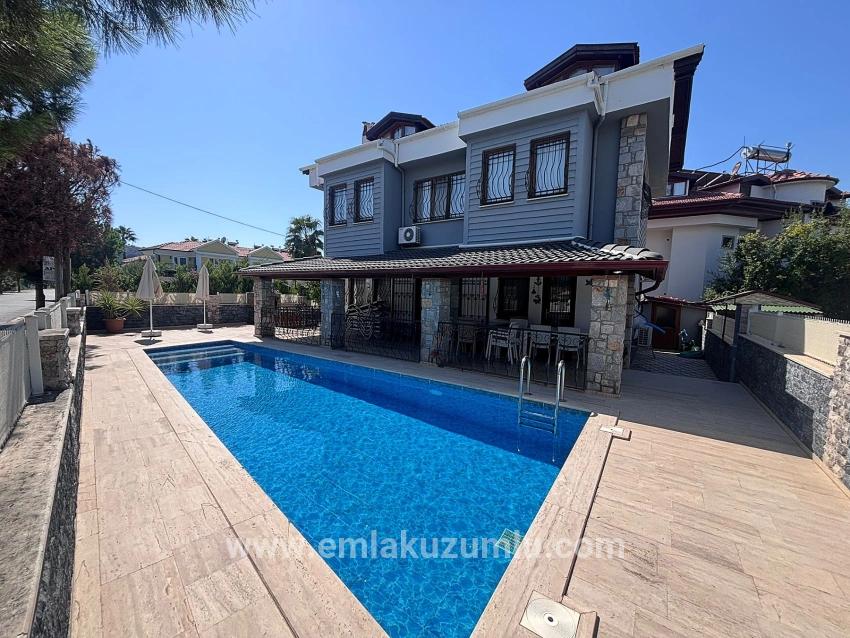 5+1-Zimmer Villa Zu verkaufen in Dalyan Bz. Ortaca - 301 m²