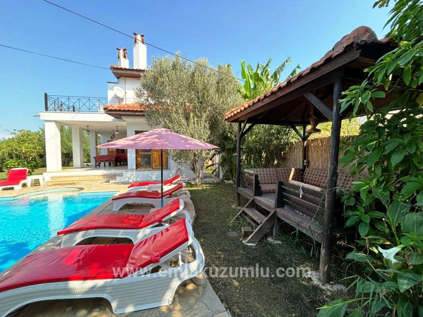 Villa Zum Verkauf Auf Einem 600 M² Großen Grundstück In Dalyan Arıkbaşı