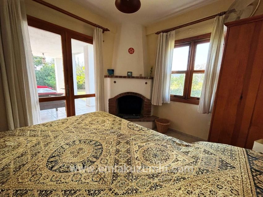 Villa Zum Verkauf Auf Einem 600 M² Großen Grundstück In Dalyan Arıkbaşı