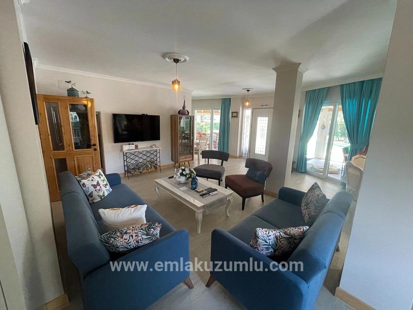 4+1 Villa Zum Verkauf Auf Einem 720 M² Großen Grundstück In Dalyan Gülpınar