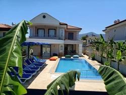 4+1-Zimmer Villa Zu verkaufen in Dalyan Bz. Ortaca - 573 m²