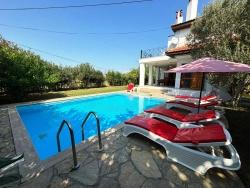 3+1-Zimmer Villa Zu verkaufen in Dalyan Bz. Ortaca - 600 m²