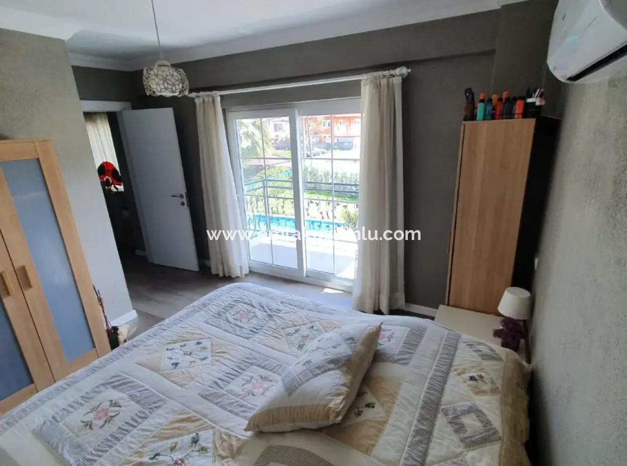 Villa Zum Verkauf In 514M2 Grundstück In Dalyan Gülpinar