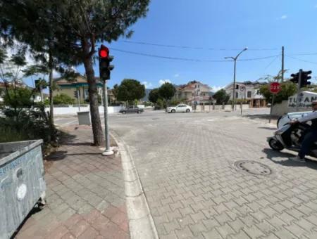 916M2 Gewerbe- Und Wohngrundstück Zum Verkauf An Der Hauptstraße In Dalyan Gülpınar