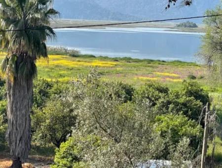 Grundstück Zum Verkauf In Çandır 1252M2 Mit Seeblick
