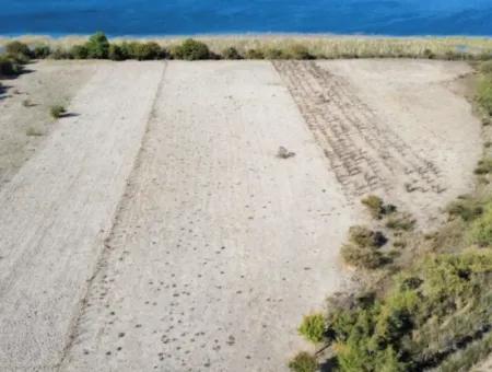 3210M2 2B Grundstück Zum Verkauf Am See In Çandır