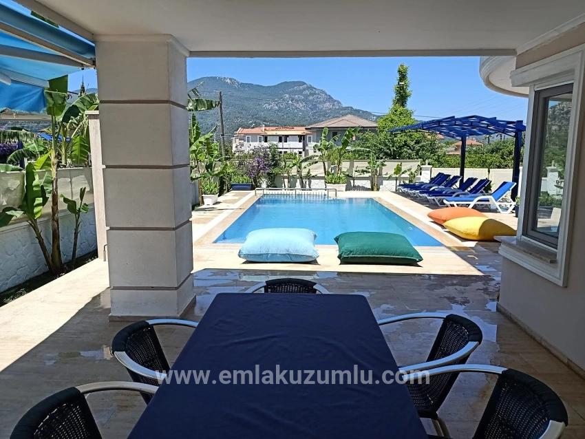 4+1 Villa For Sale In Dalyan Gülpınar, 573m2