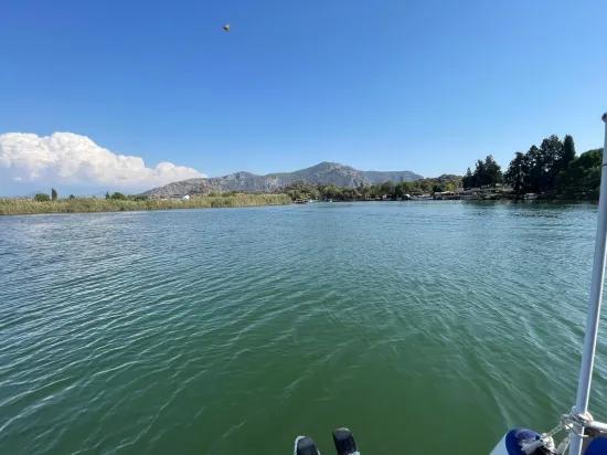 2765m2 Detached House For Sale In Çandır, Right Next To The Canal