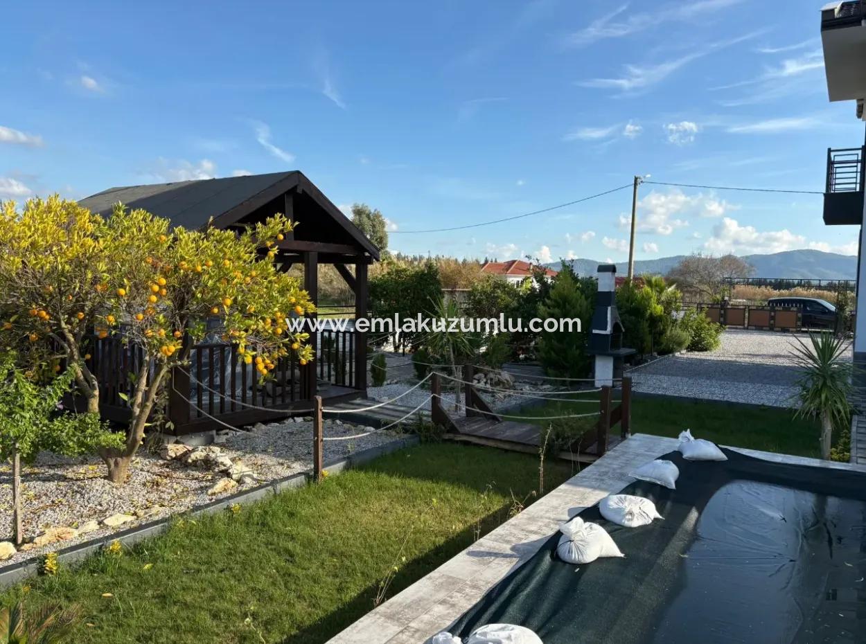 4 1 Villas For Sale In 14.136 M2 Field In Eskiköy