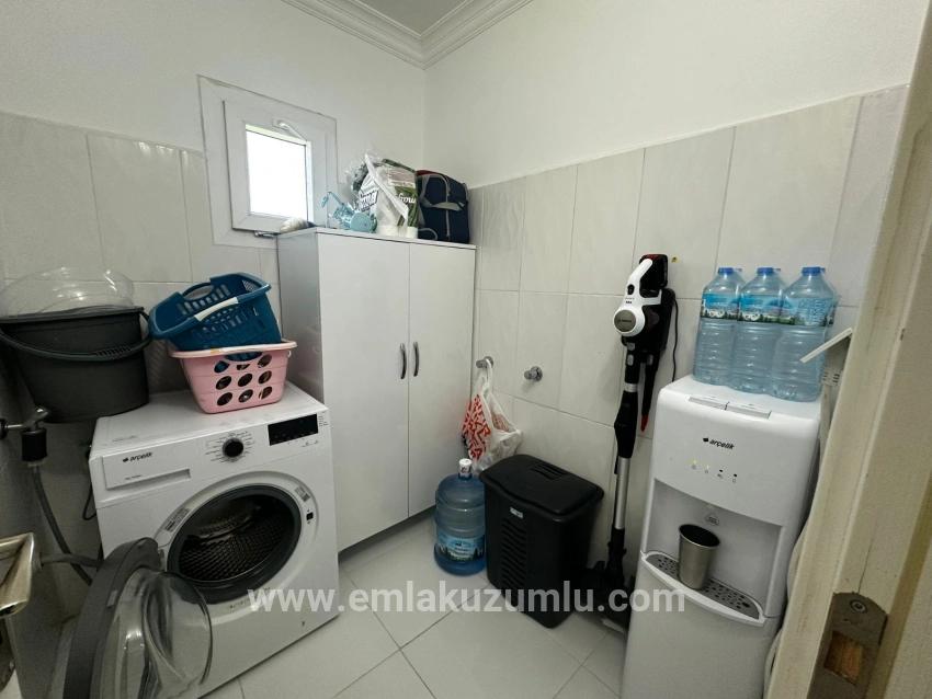 Продается Одноэтажный Дом С 2 Спальнями И 1 Ванной Комнатой На Участке 459 М2 В Окчуларе.