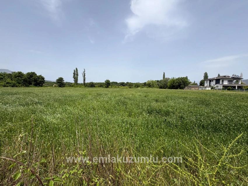 Okçular Marmarlı'da 2390m2 Satılık Arsa