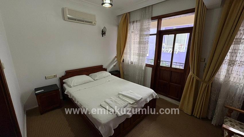 Dalyan'da 30 Odalı Kanala Yakın Satılık Otel