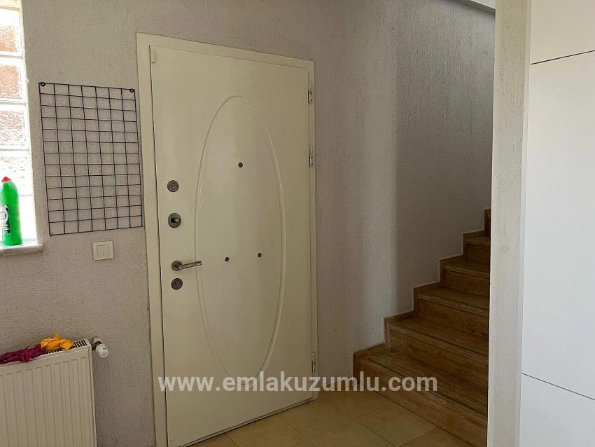 Dalyan'da Köşebaşı 600m2 Arsa İçerisinde 3+1 Satılık Villa