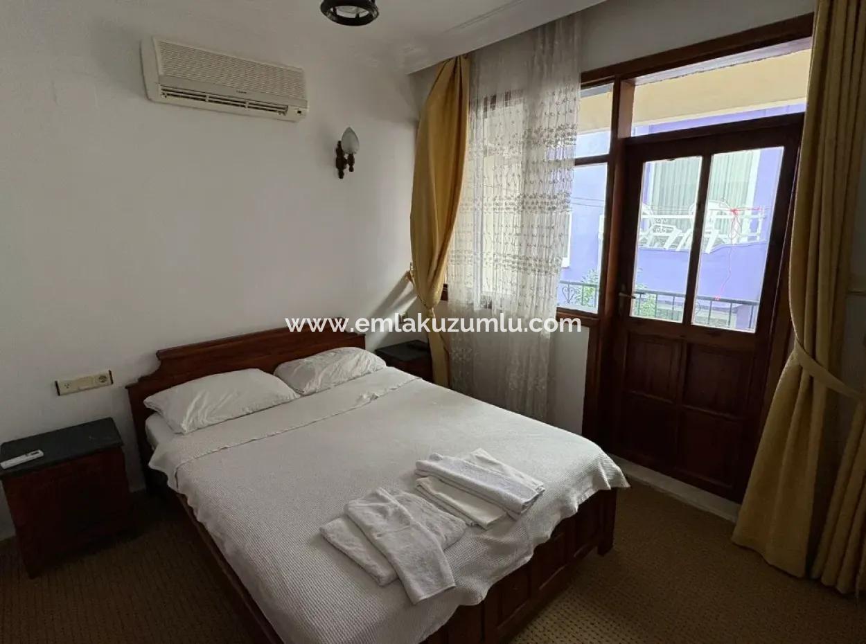 Dalyan'da 30 Odalı Kanala Yakın Satılık Otel