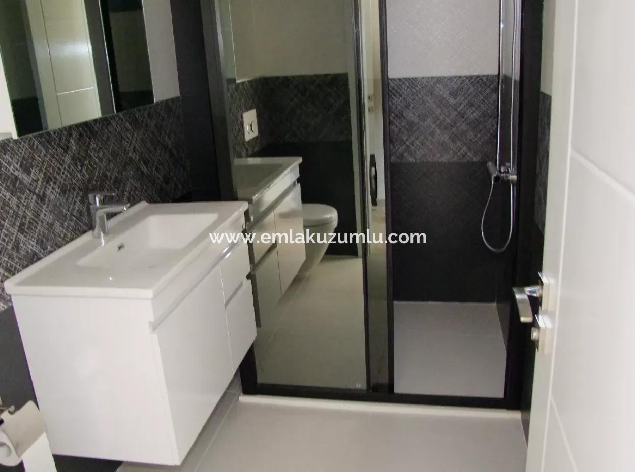 Zeytinalanda Satılık Lüks Villa Köyceğiz Zeytınalanda 6800M2 Arsa Full Göl Manzaralı Satılık Villa