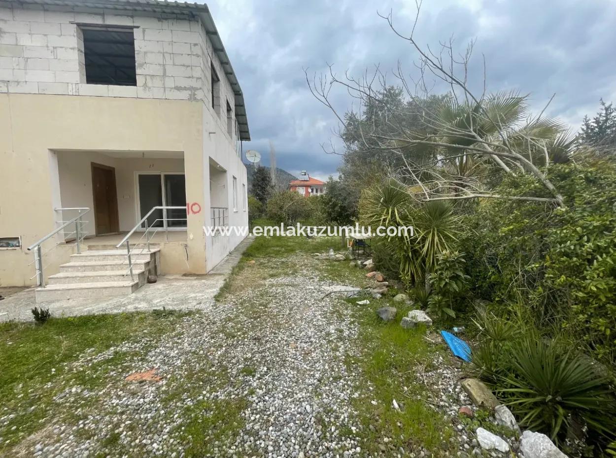 Kemalya 1880M2 Arsa İçinde Satılık Köy Evleri