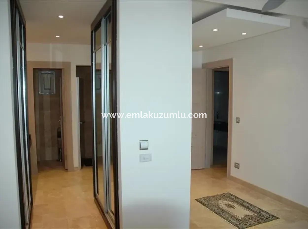 Kaş Denize Sıfır Satılık Villa Meyis Adasına Ve Deniz Manzaralı Satılık Villa